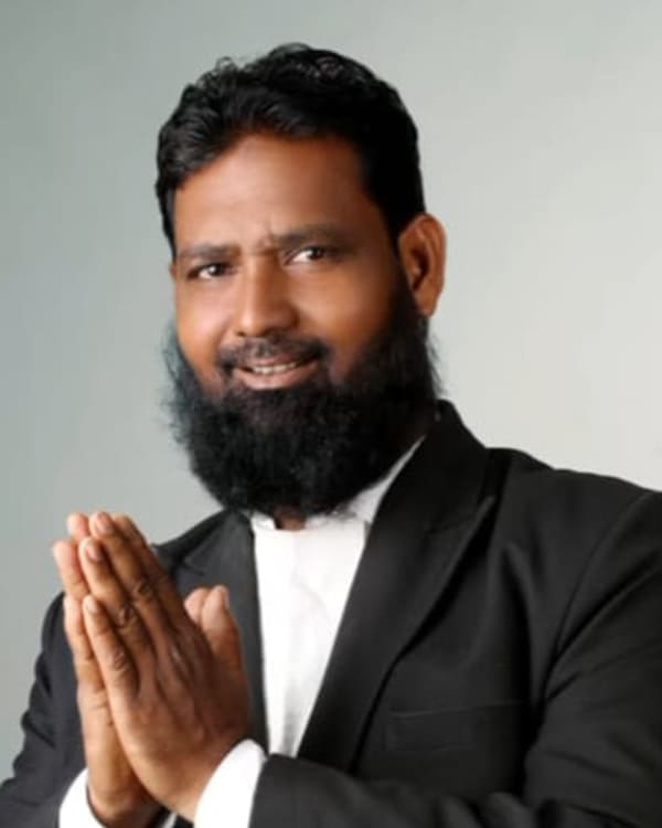 Adv. Riyaz Ahmed Nisar Ahmed Siddiqui