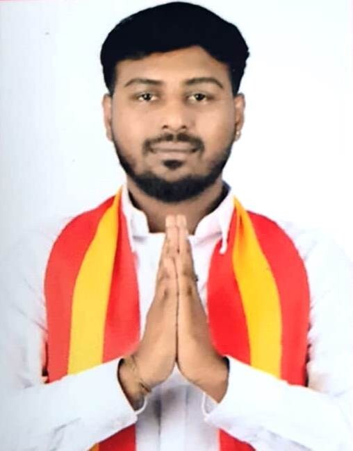 A Ezhil Edinburgh Komagan