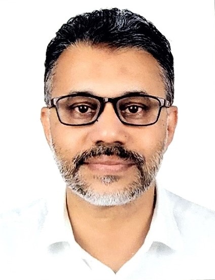 Adv.Sadik Naduthodi