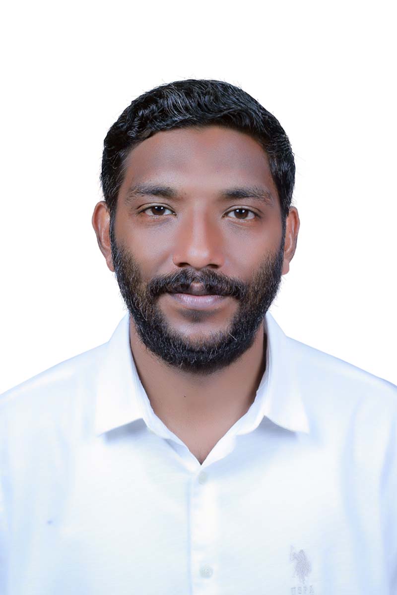 Adv.Shafeer Kizhisseri