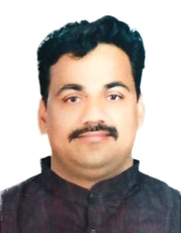 Chandrakant Alias Rajubhaiya Ramakant Navghare