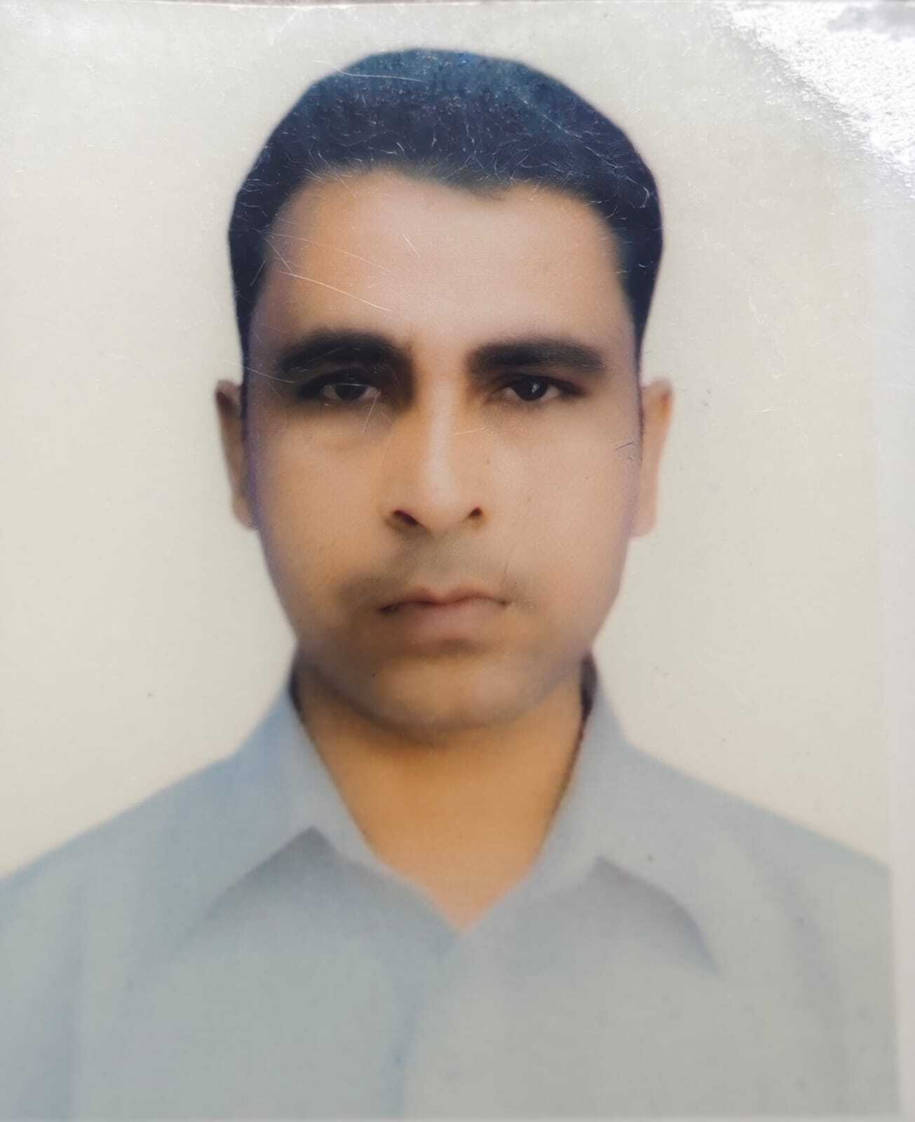 Younish Mia
