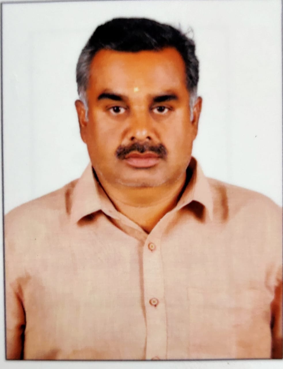Suresh M
