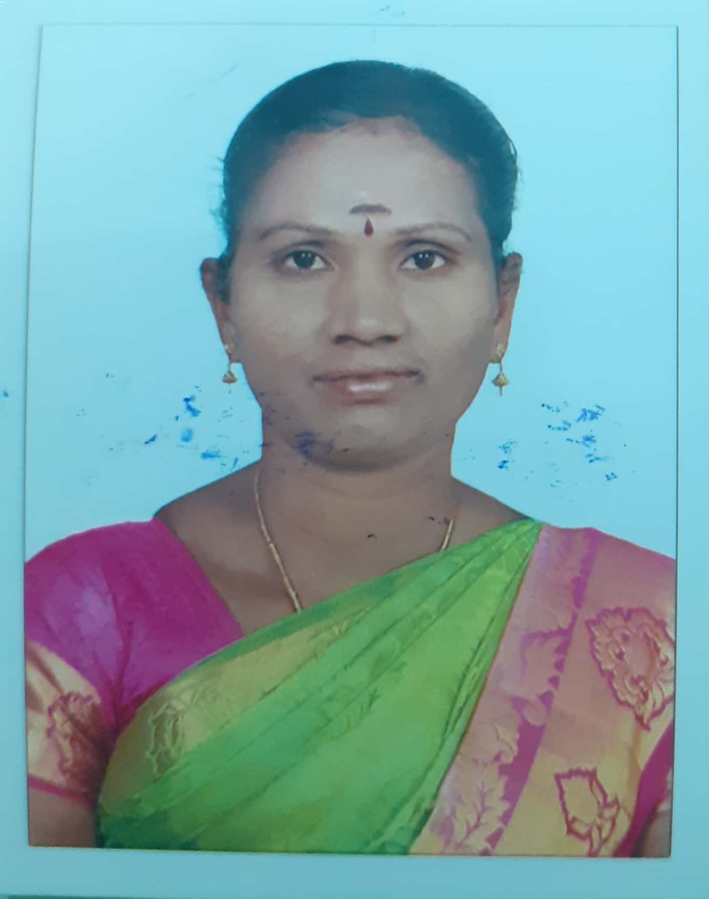 Shanthi, S.
