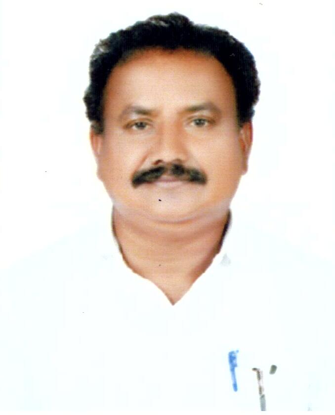 Balaraju. Podium